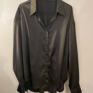 ✨oversized black silk collared shirt✨